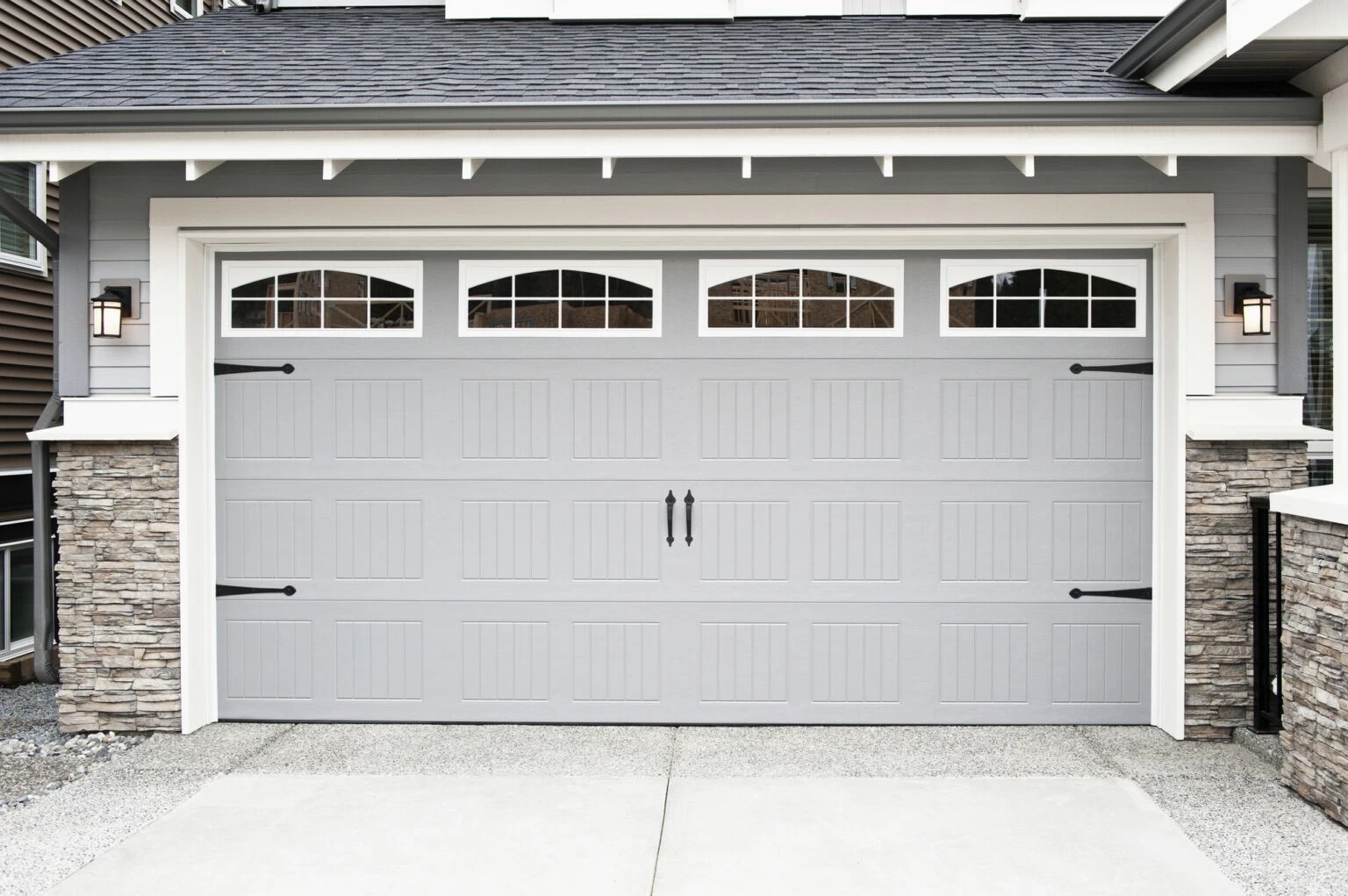 How to Choose a New Garage Door in Arlington, Tx Alamo Door & Gate