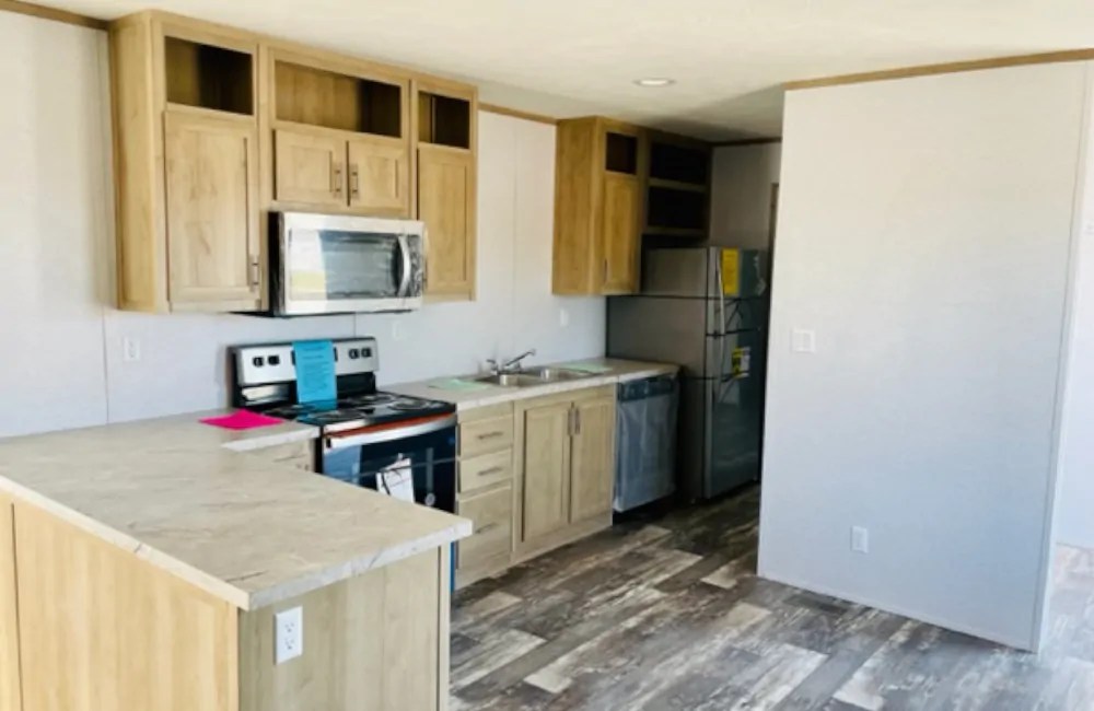 Maxx 66 VM14663M 3 Bed 2 Bath Mobile Home For Sale