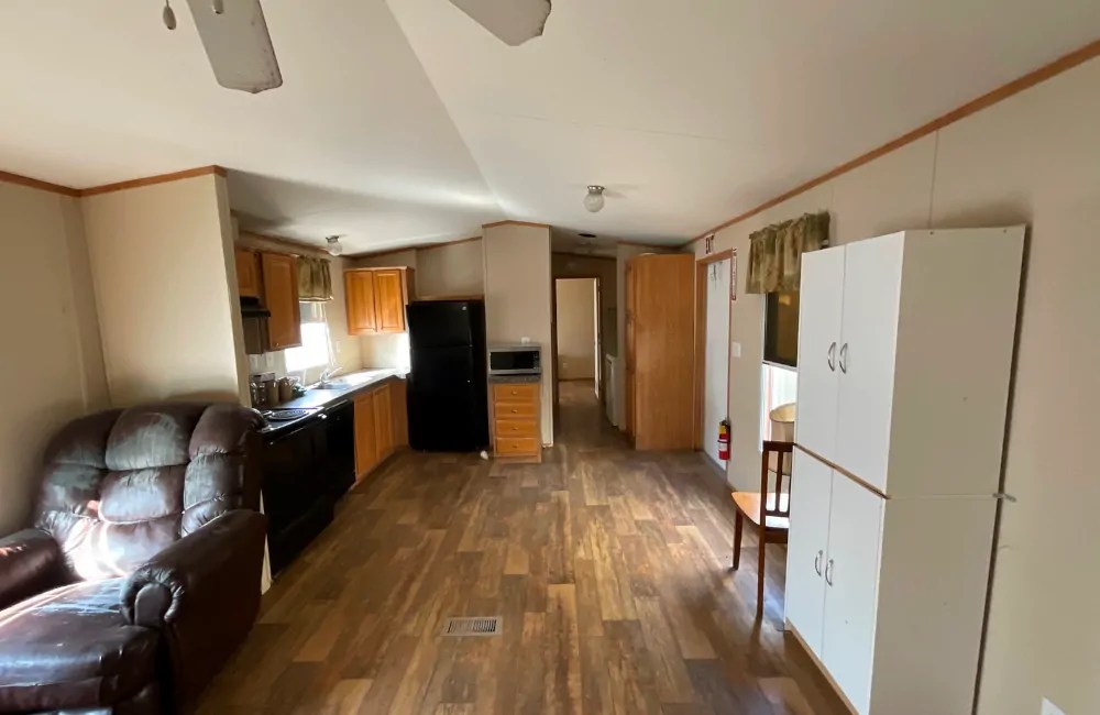 Used Mobile Homes Oak Creek 1 Bed 1 Bath For Sale