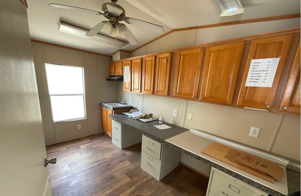 Used Mobile Homes Oak Creek 1 Bed 1 Bath For Sale