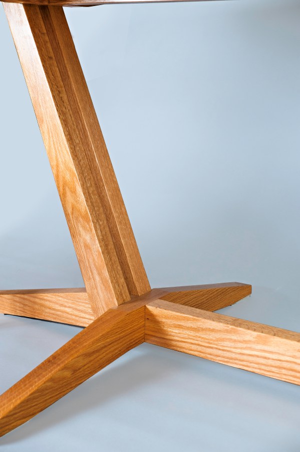 Dining Table in Quarter Sawn Oak Alan Anderson Design Baraboo, WI