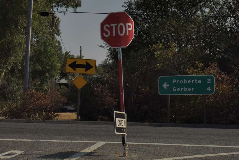 The road sign city name photo game Page 174