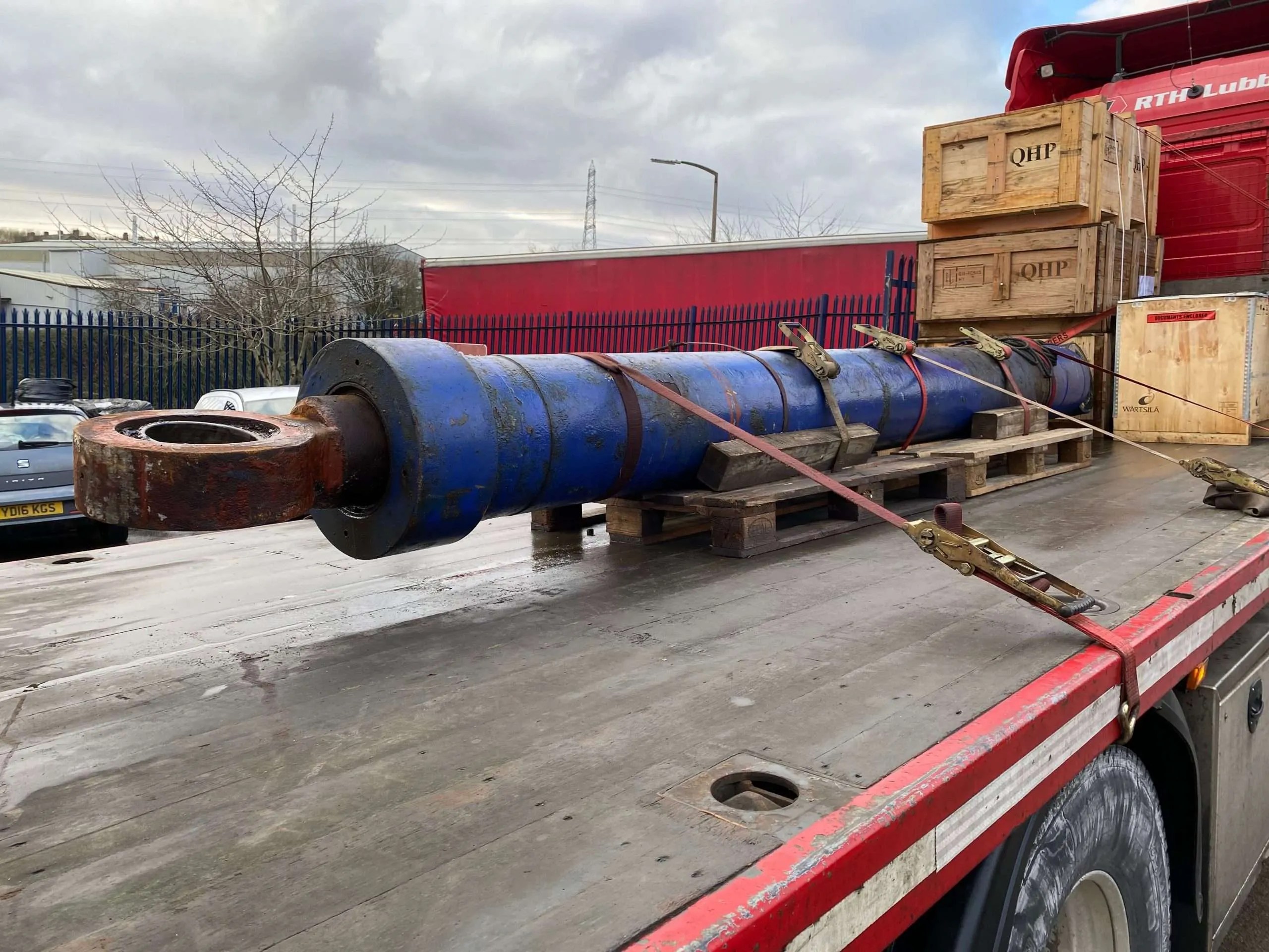 Troubleshooting and Recertification of Luffing Cylinder Alatas Crane