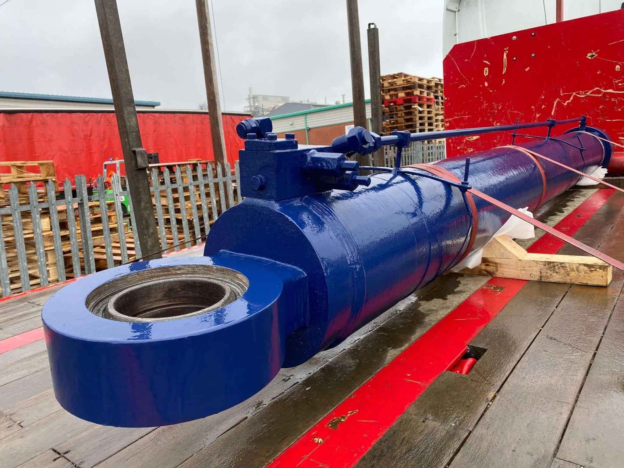 Troubleshooting and Recertification of Luffing Cylinder Alatas Crane