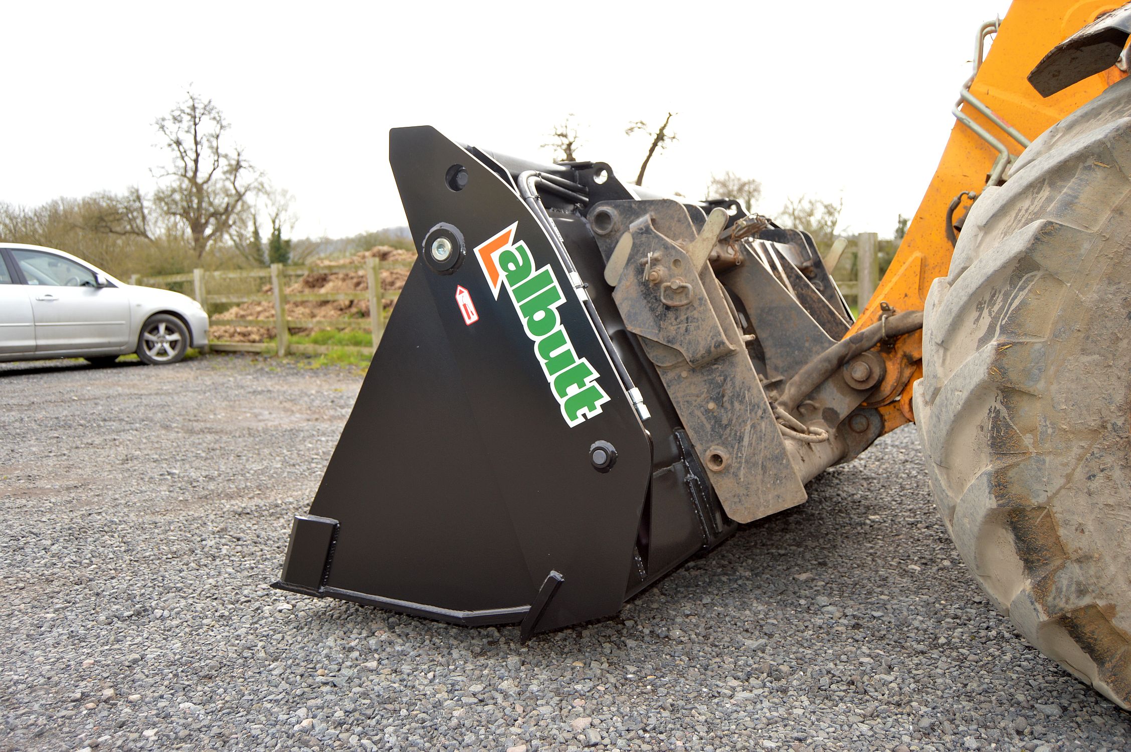 4 in 1 Buckets Albutt Attachments
