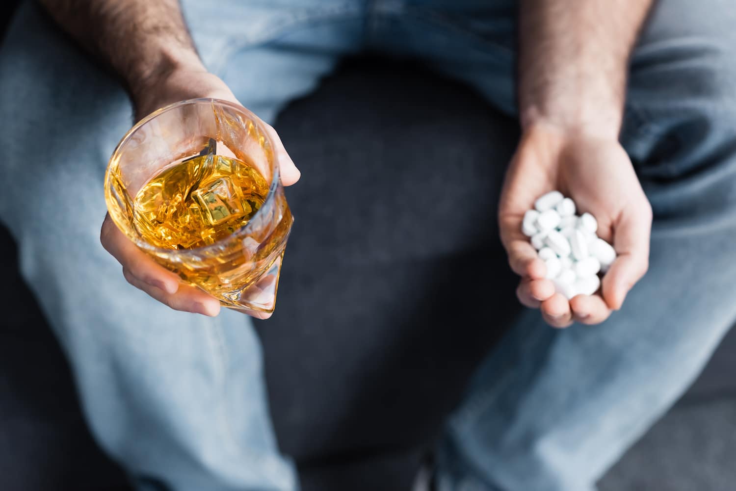 The Dangers of Mixing Alcohol and Antibiotics Alcohol Rehab Guide