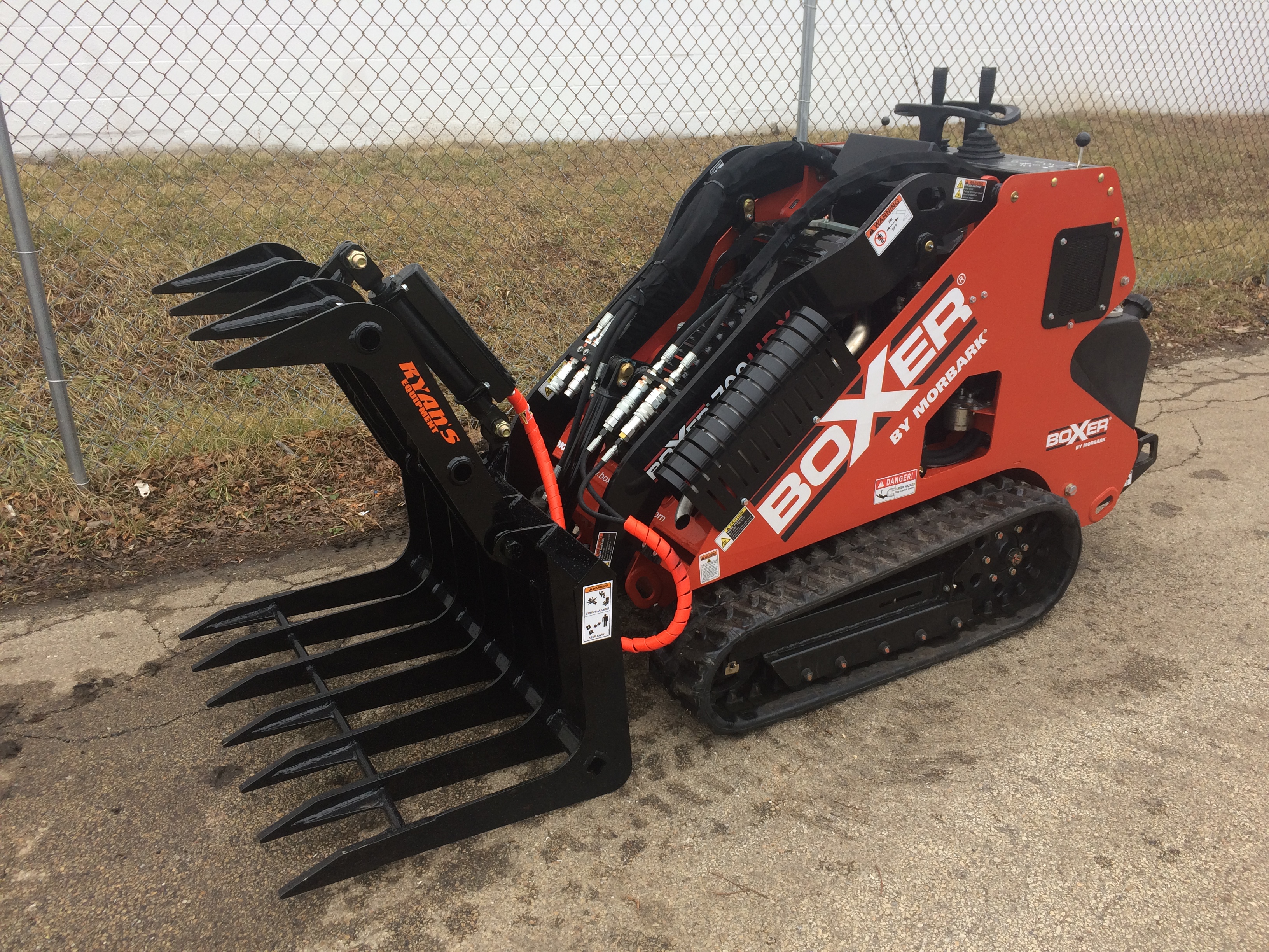 Boxer 700HDX / Mini Skid Steer / New & Demonstrator