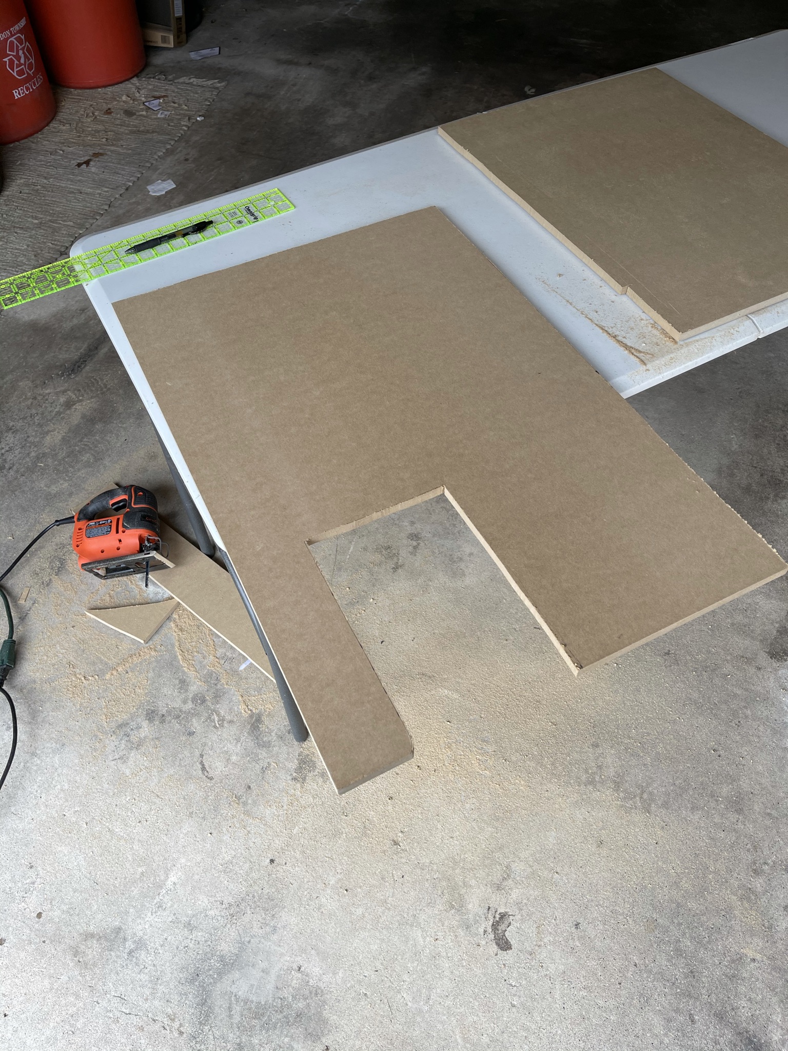 How To Make An Extension Table For My Sewing Machine