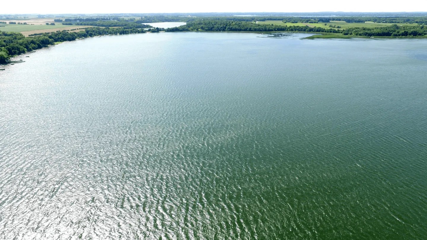 Lake Andrew in Seven