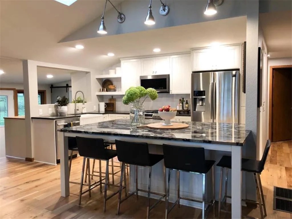 LAKE HOMES FOR SALE AT MILL, OSAKIS, MINNEWASKA, & IRENE /