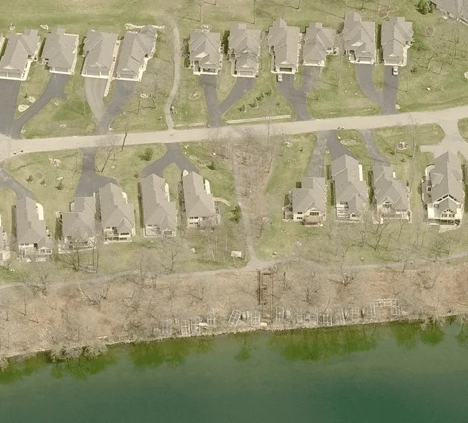 Homes That Sold at Lake Geneva / BY CRAIG MISCHE