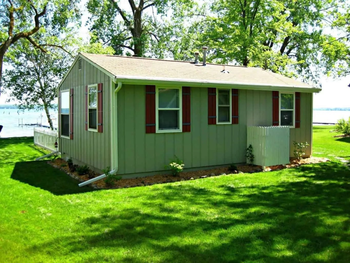 Sandy Beach / BY CRAIG MISCHE