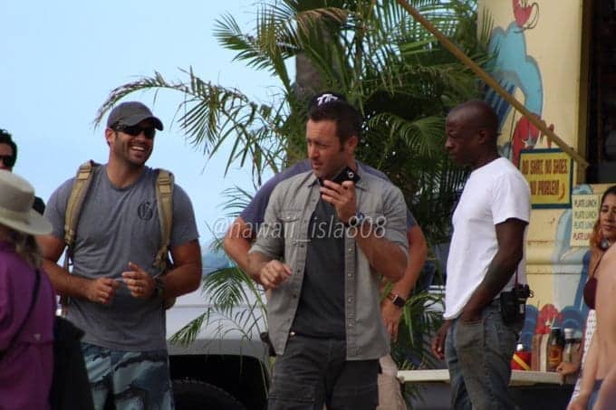 Alex O'Loughlin behind the scenes at shrimp truck