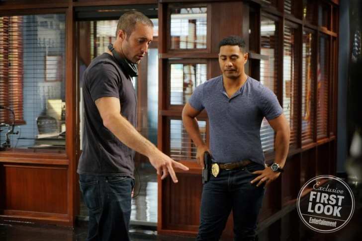 alex oloughlin directing