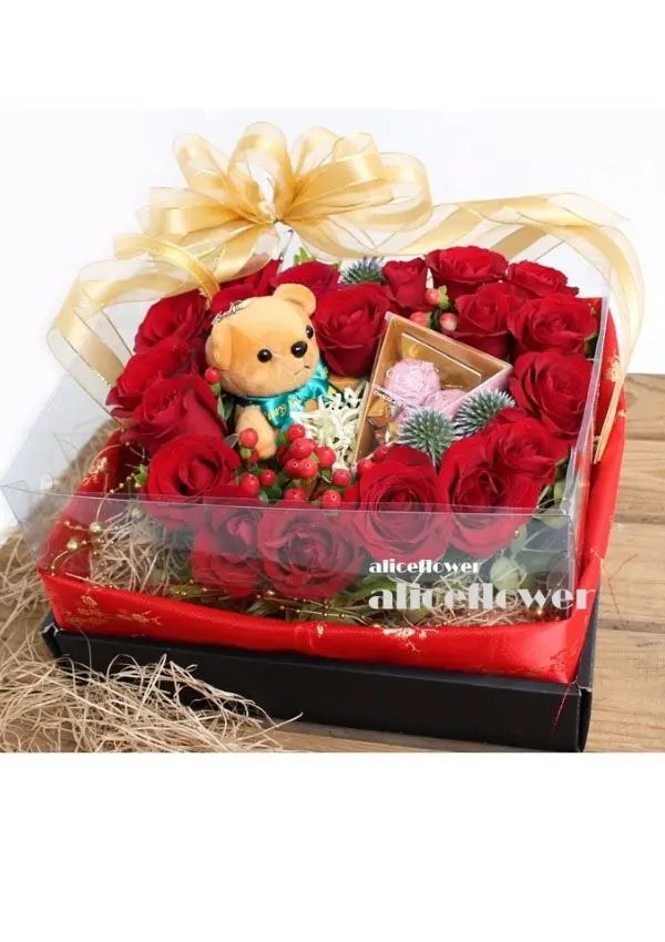 [Valentine Bouquet Vase & Box Gift] Love in Touch heart shape Box