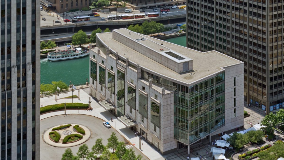 Hotels Near Gleacher Center Chicago Il
