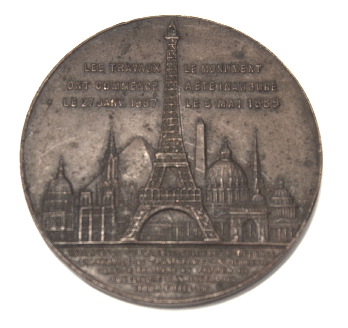 Souvenir de mon ascension au sommet de la Tour Eiffel MA