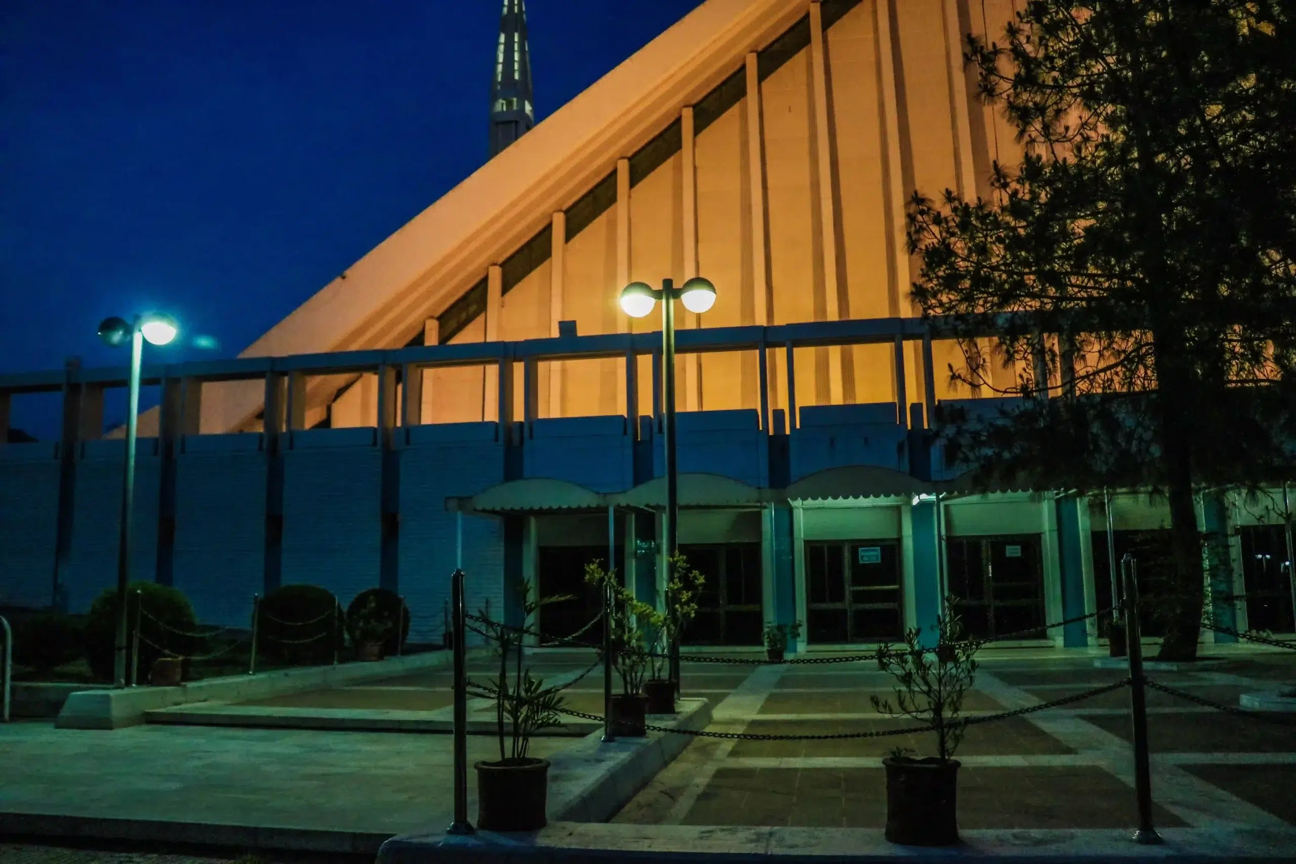 How to Install, Program, and Replace Outdoor Light Timer Switches A