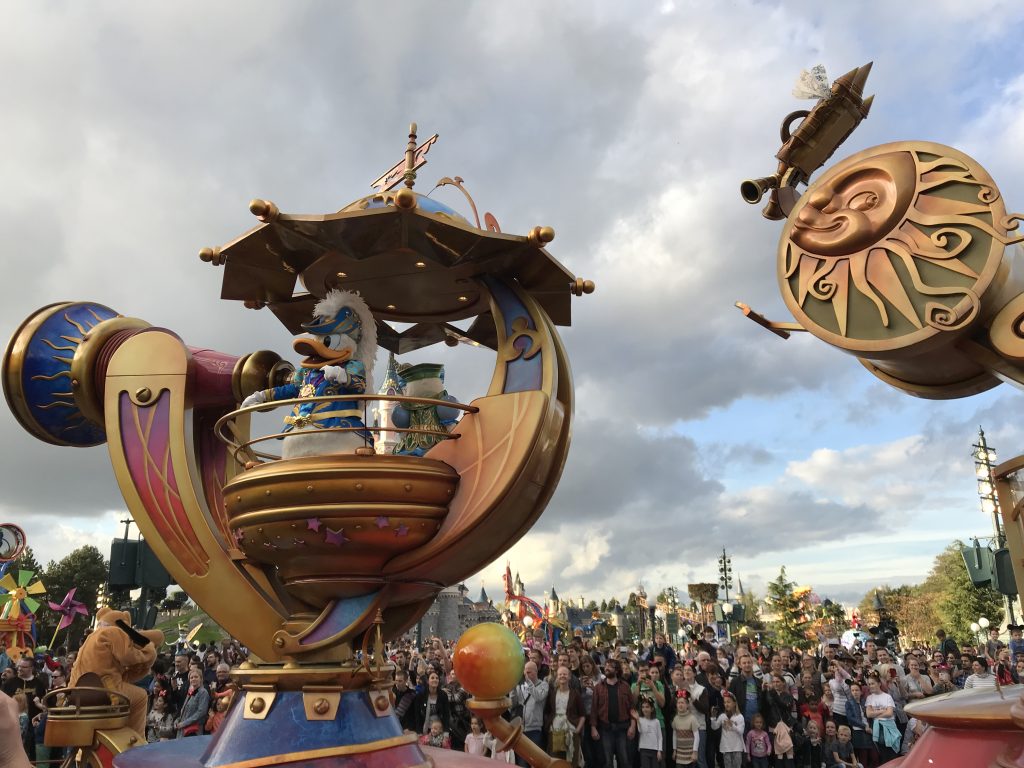 Disneyland Paris mit dem Wohnmobil AlkovenCamper.de©