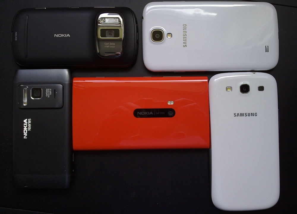 Smartphone Camera Super Test Nokia 808 Vs Samsung Gs4 Vs Lumia 920