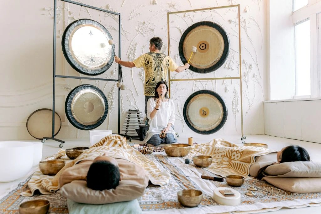 How to Cleanse Moonstone Crystals 4 Methods AllCrystal