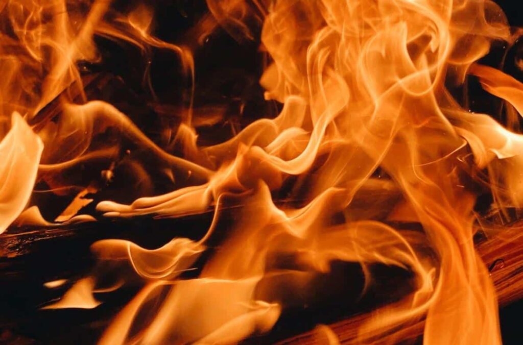 How To Put Out An Electrical Fire Without Baking Soda