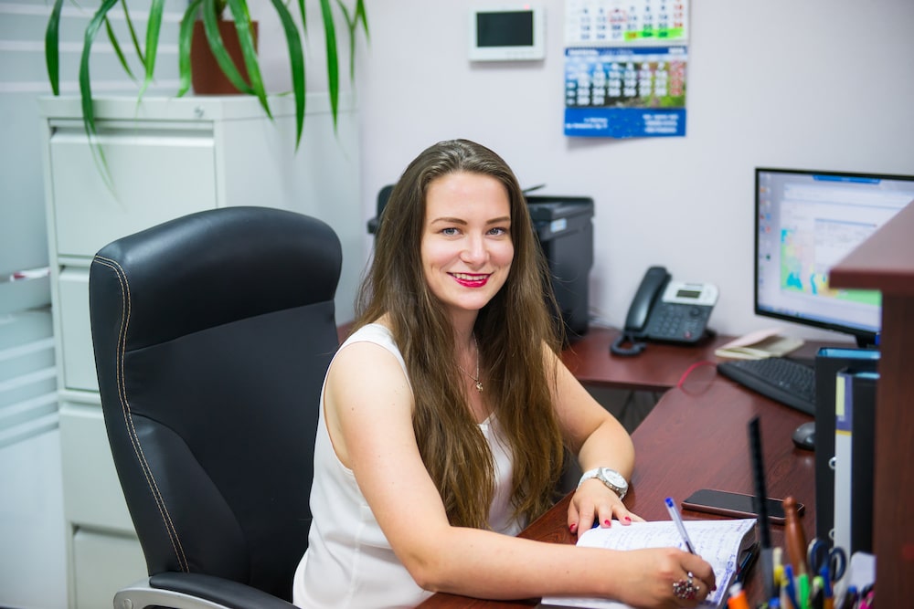 What to Expect for Entry Level Administrative Assistant Jobs