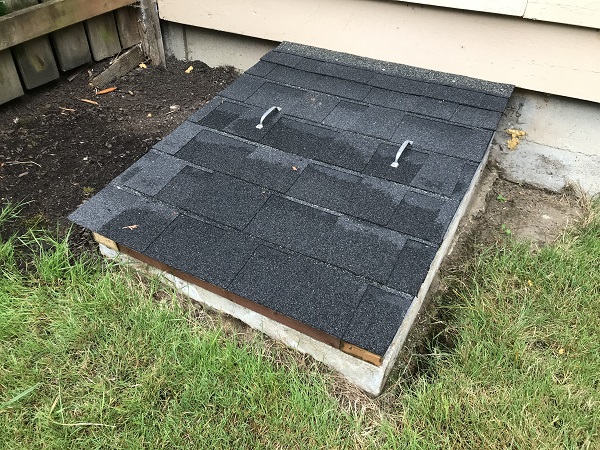 Why You Need a Good Crawlspace Hatch & Who You Should Call To Help