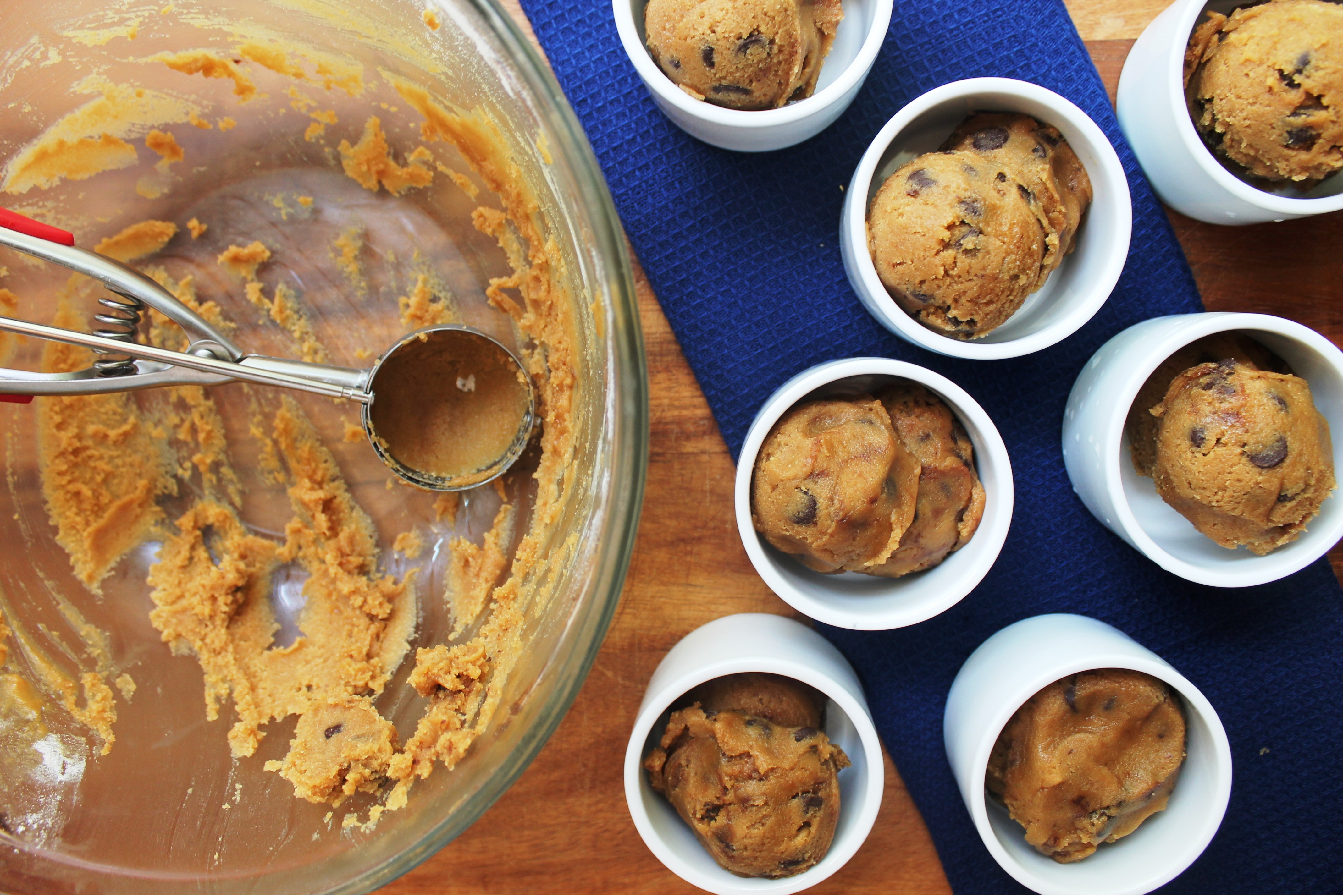 Molten Chocolate Chip Cookies