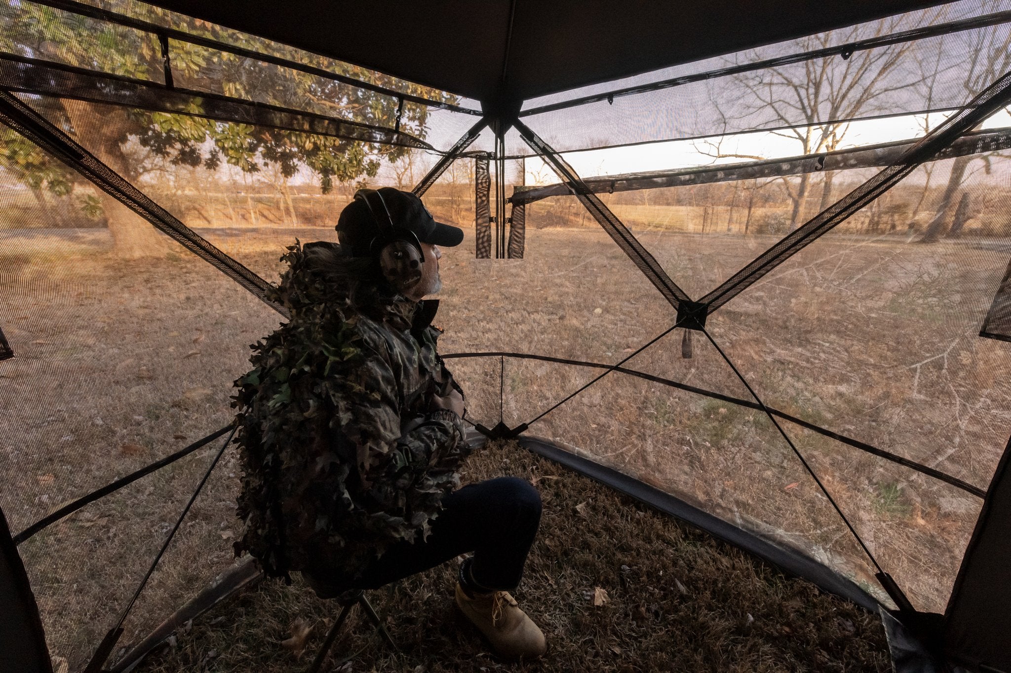 Rhino 180 The Hub Style SeeThrough Hunting Blind