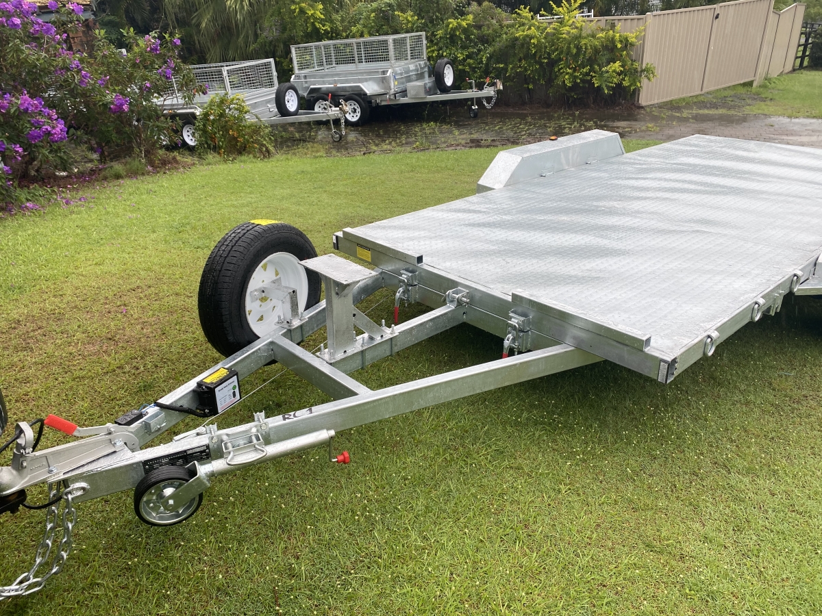 7,500 3.2t TILT CAR TRAILER GALVANISED ALL PURPOSE TRAILERS BOX