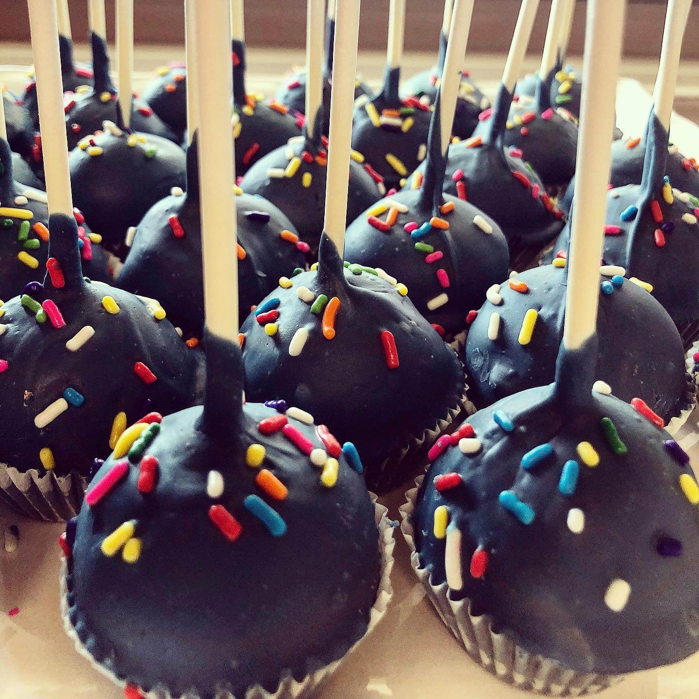 Cake Pops Ally & Eloise Columbia, SC