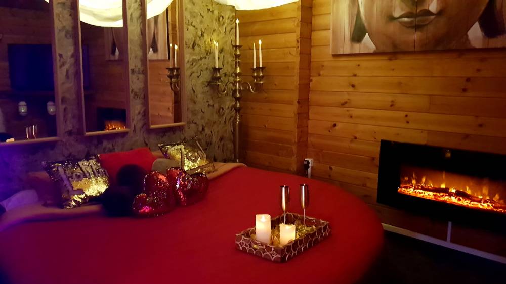 Chambre Avec Jacuzzi Privatif Valenciennes
