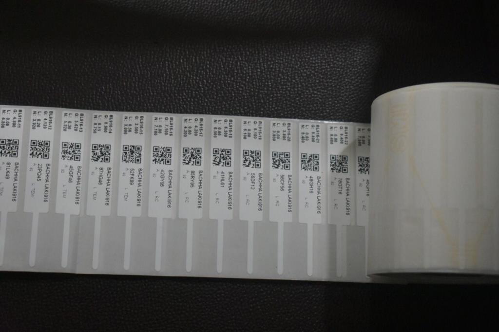 81MM X 12MM PLAIN White LABEL ROLL 2500 labels (JEWELLERY ) Alphae