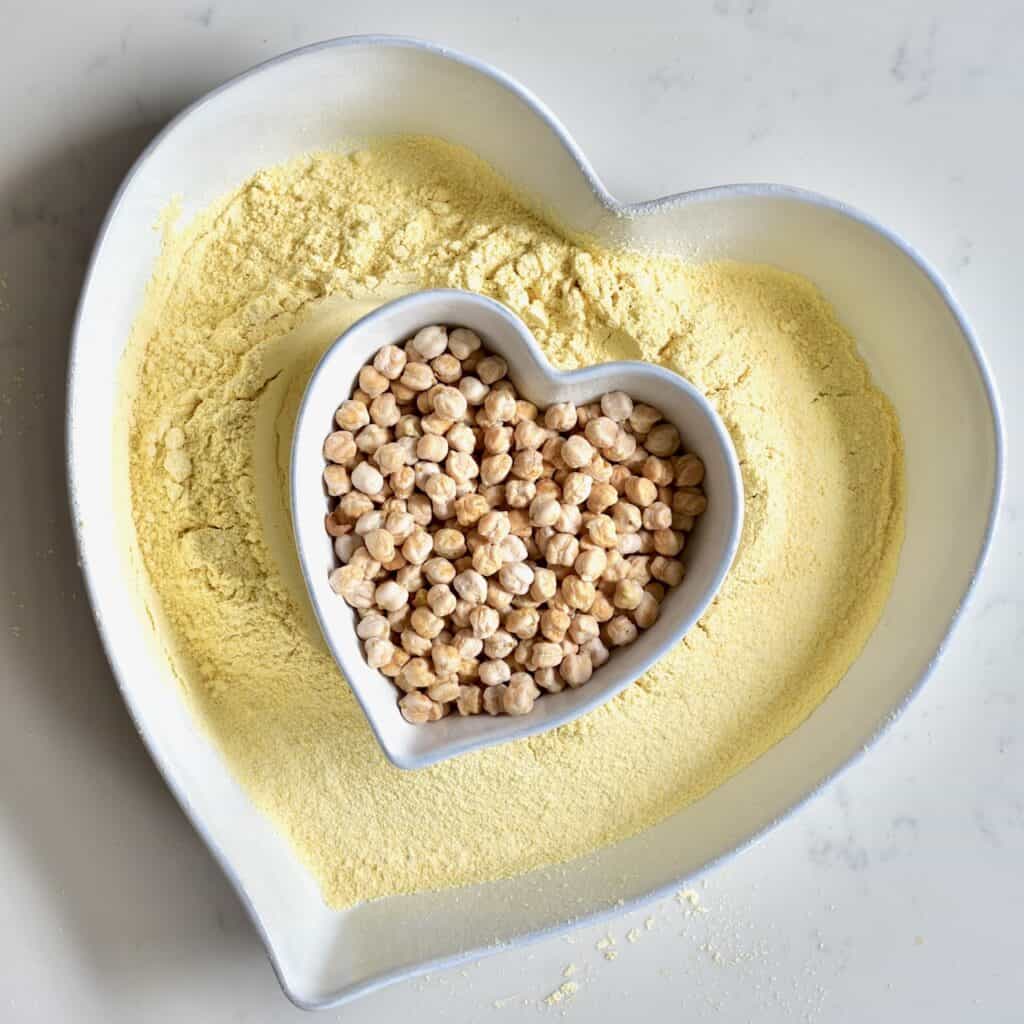 How To Make Chickpea Flour (TWO Methods!) Alphafoodie