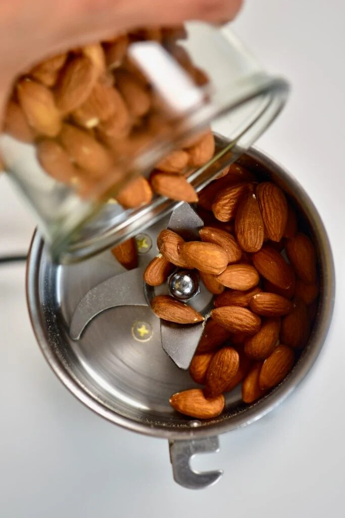 How To Make Almond Meal (Plus Recipes and Uses) Alphafoodie