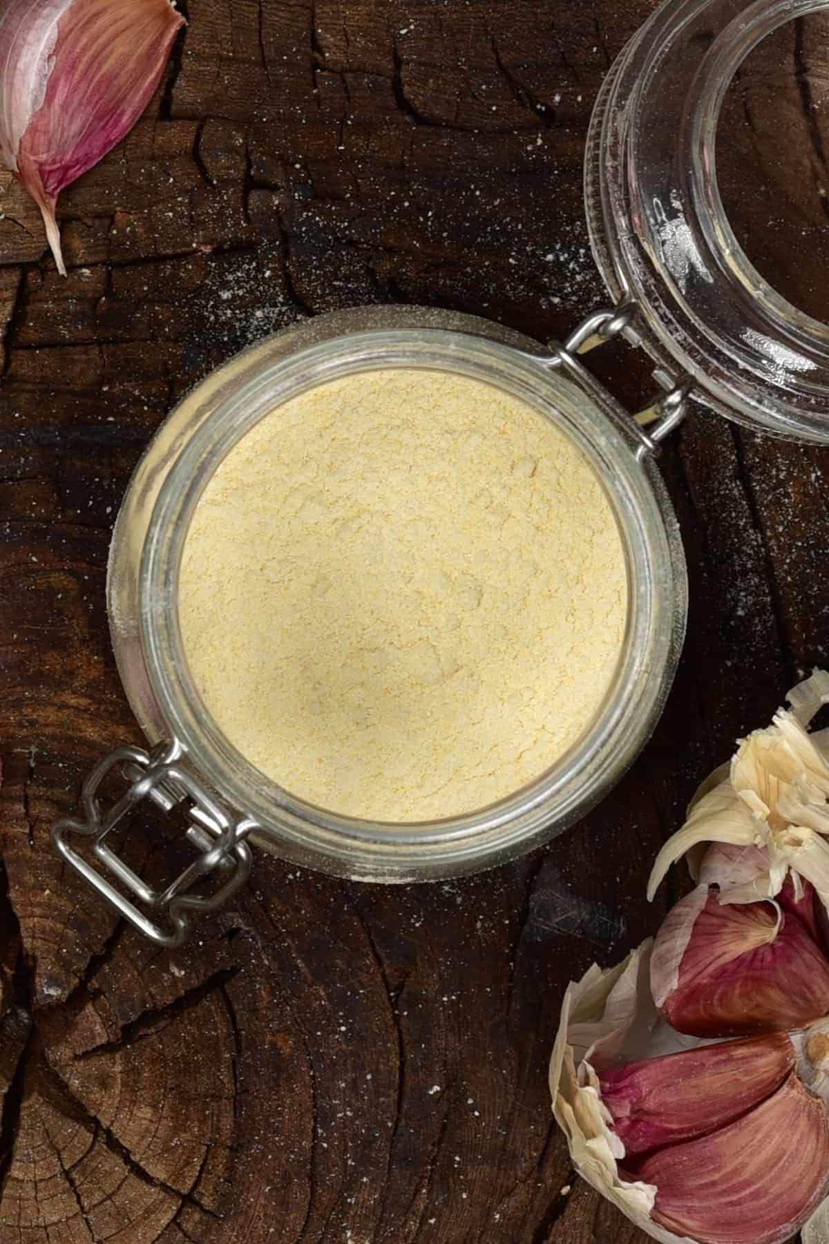 How to Make Garlic Powder Alphafoodie