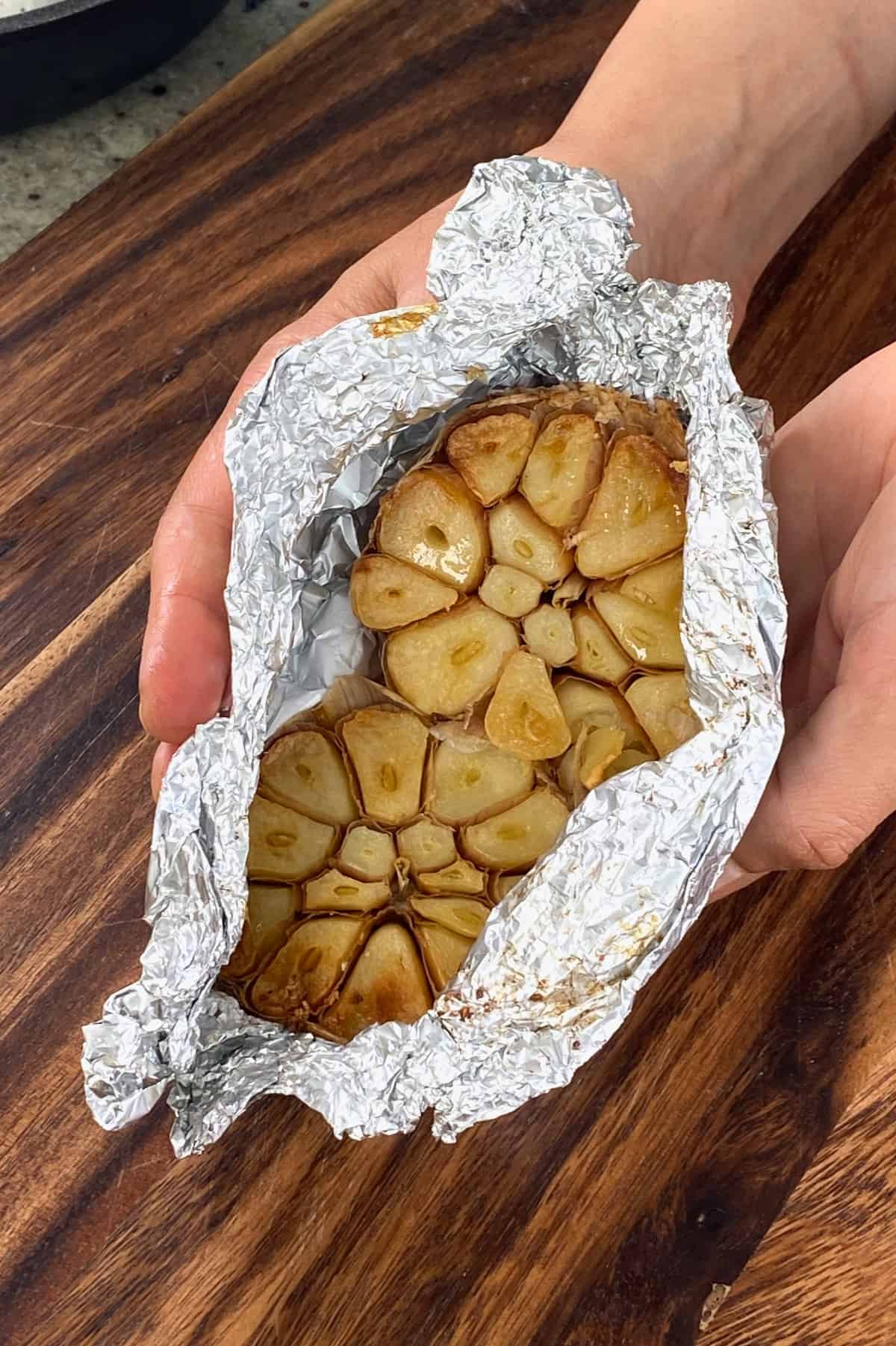 How to Roast Garlic in the Oven (Whole Roasted Garlic + Cloves)
