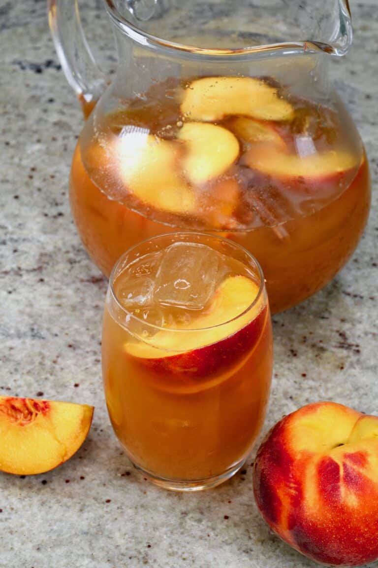 How to Make Peach Iced Tea Alphafoodie