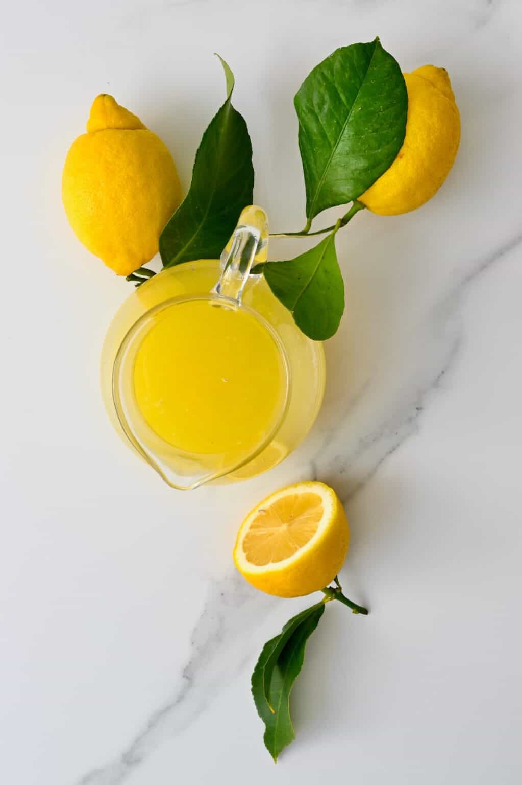 How to Juice a Lemon (6 Methods With + Without Juicer + Freeze it