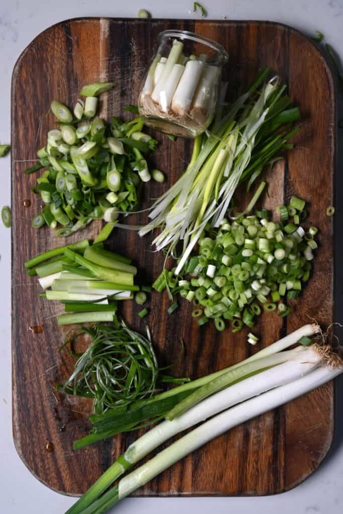 How to Cut Green Onions (5 Easy Ways) Alphafoodie