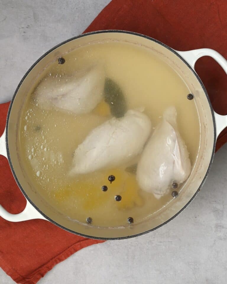 How to Boil Chicken Breasts (Smell Free Method!) Alphafoodie