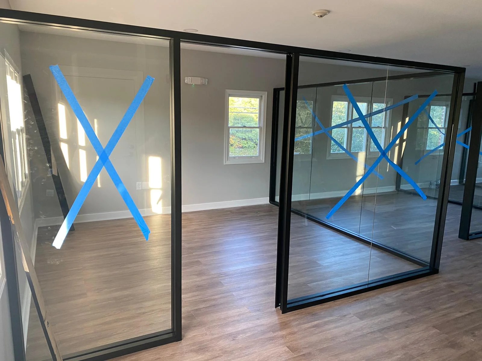 Commercial Glass Services Alexandria Alexandria Commercial Mirror Installation