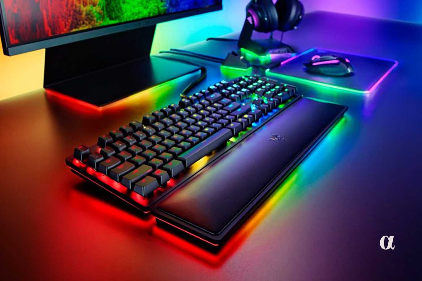 7 Ergonomic Keyboards for Coding That You'll Love To Use αlphαrithms