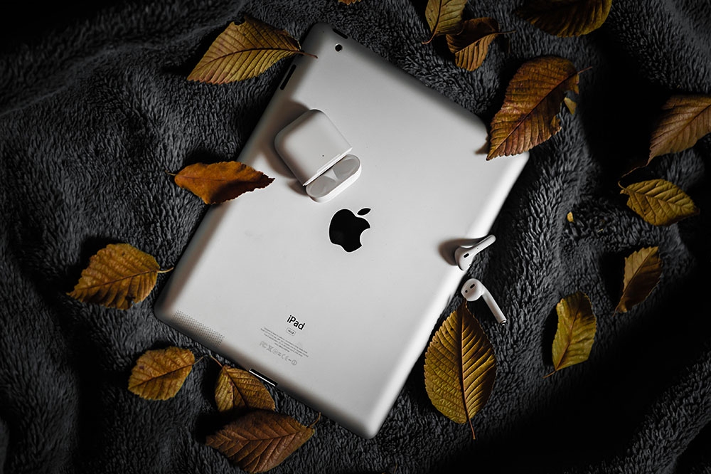 How to Connect Airpods to an iPad