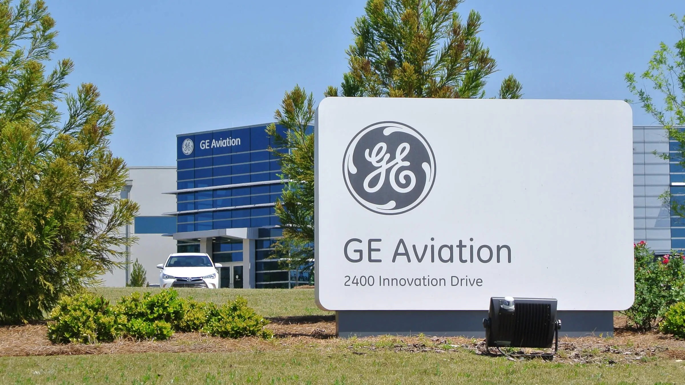 IUE-CWA files unfair labor practices charges against General Electric