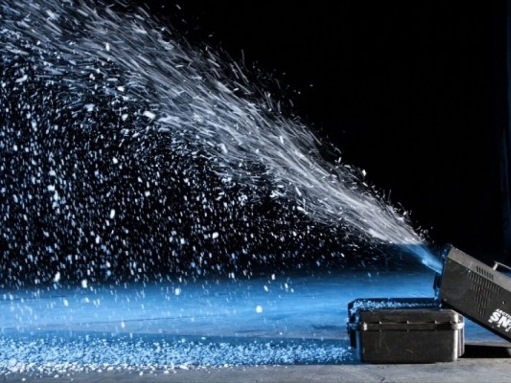 Rent Snow Machine Dubai, UAE Hire Snow Machine For Party