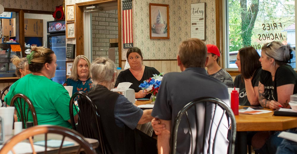 Chamber Makes Final Plans For Walnut Festival And Run