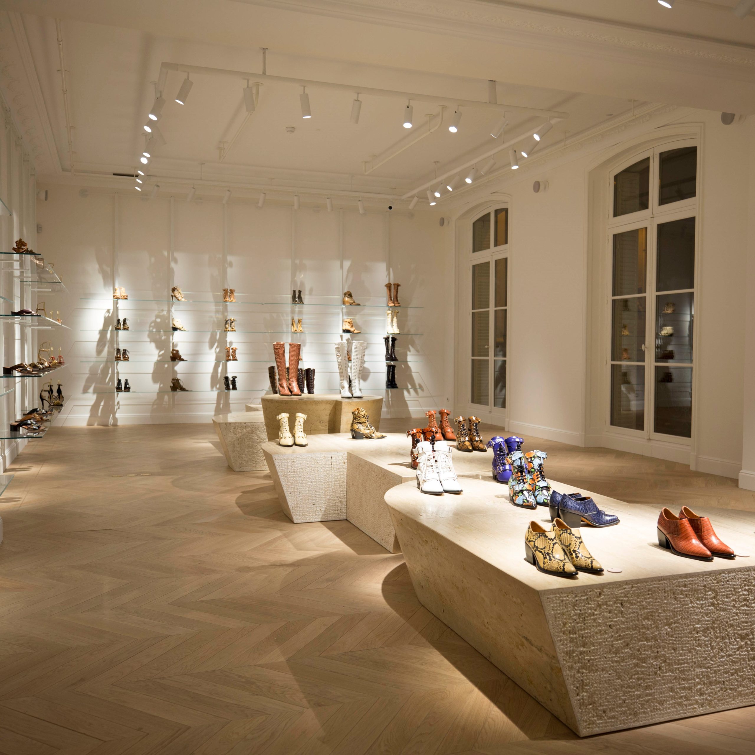 Chloé Showroom Paris ALU(04)
