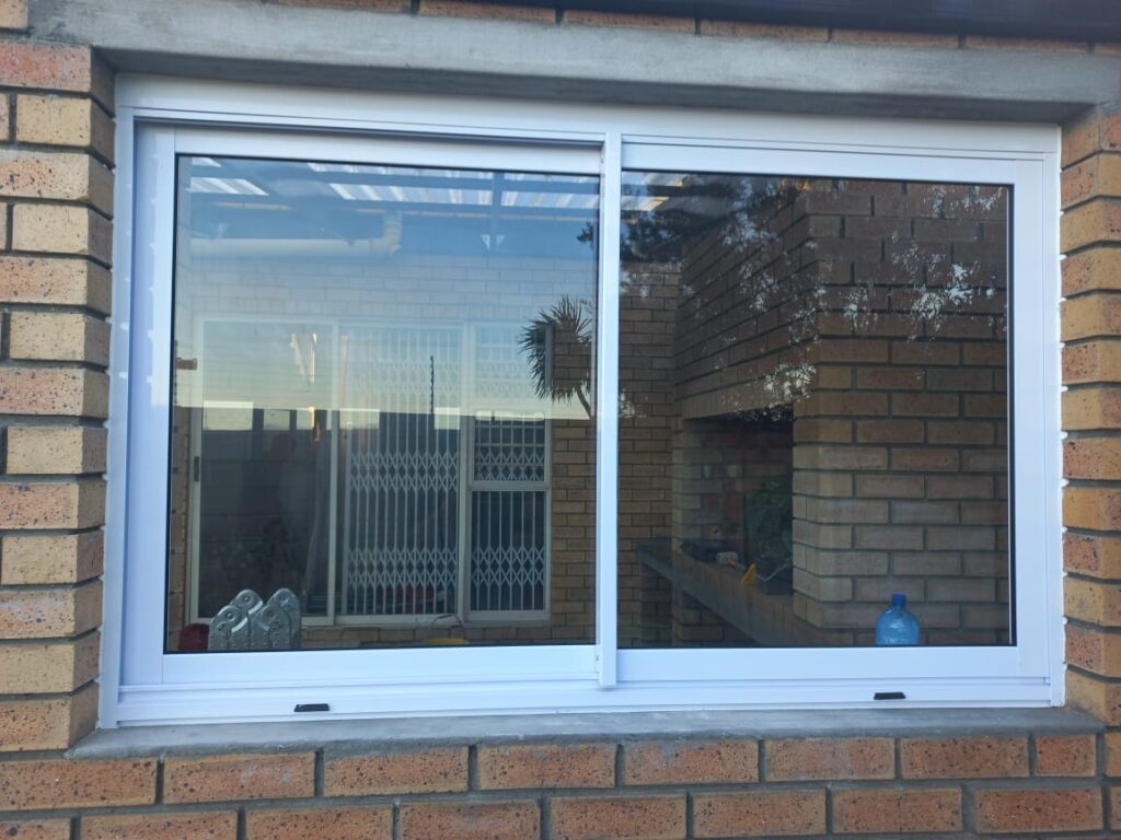 Elite Sliding Window AluCape